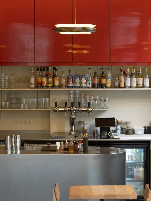 Vue aérienne des tables du bistro